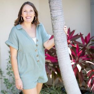 Altar'd State Romper Size Large